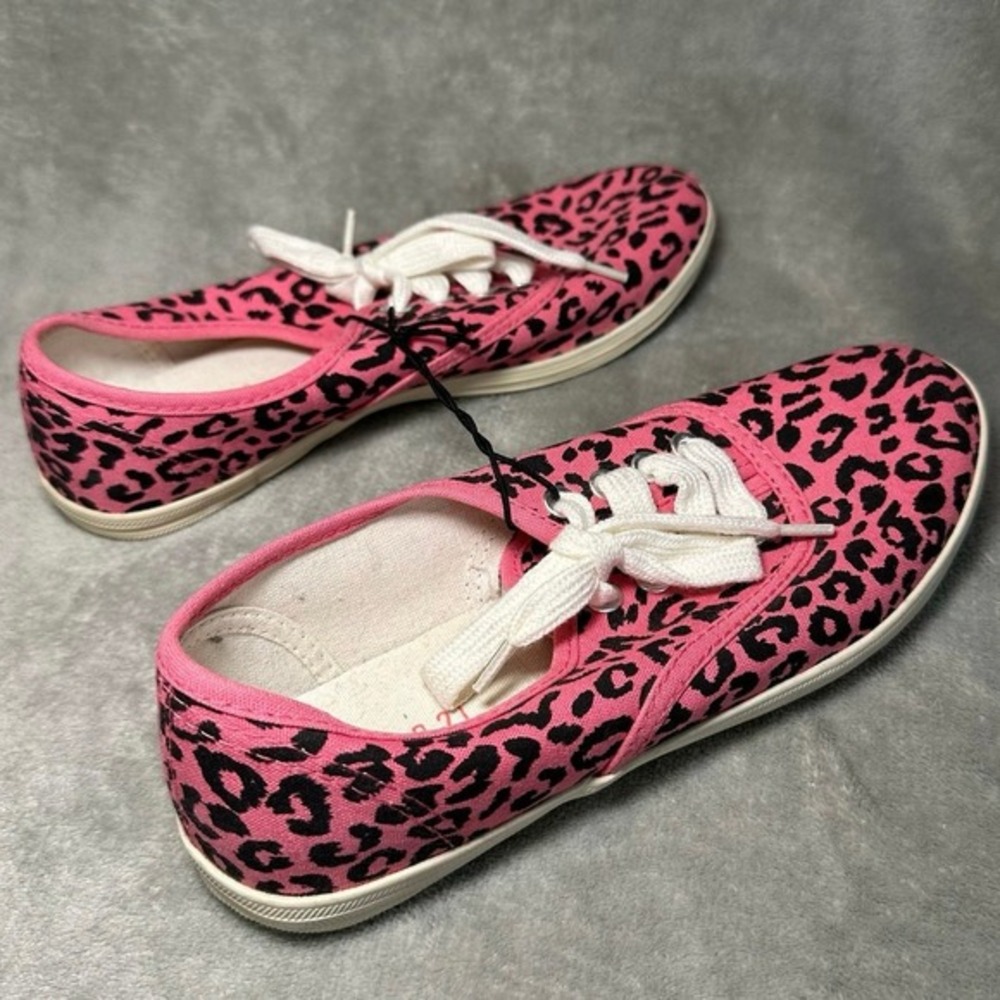 NWT Forever 21 Leopard Print Sneaker Women Sz 7 Pink Canvas Low Top Lace Up Shoe - Picture 6 of 11
